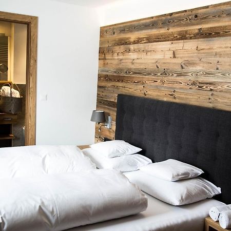 Der Gruene Baum Mountain Boutique Hotel 埃尔瓦尔德 外观 照片