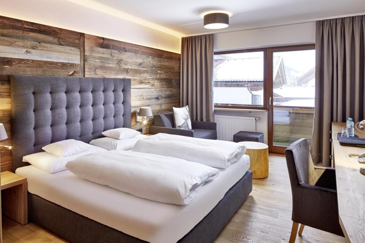 Der Gruene Baum Mountain Boutique Hotel 埃尔瓦尔德 客房 照片