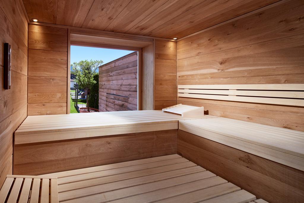 Der Gruene Baum Mountain Boutique Hotel 埃尔瓦尔德 外观 照片
