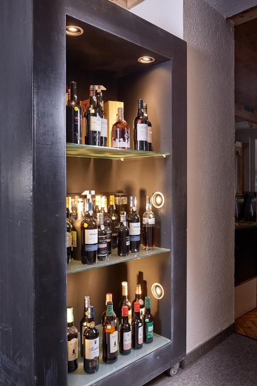 Der Gruene Baum Mountain Boutique Hotel 埃尔瓦尔德 外观 照片